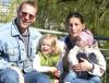 Familie Hueser beim Osterspaziergang im Zoo (08.04.2007)